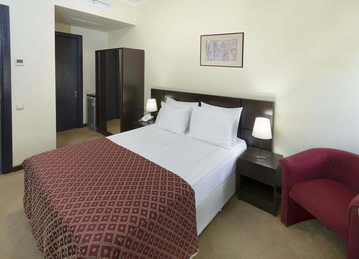 Отель Ani Central Inn Ереван