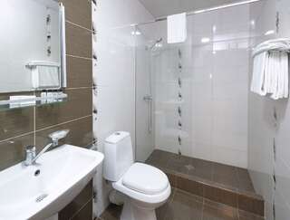 Отель Ani Central Inn Ереван Стандартный одноместный номер-6