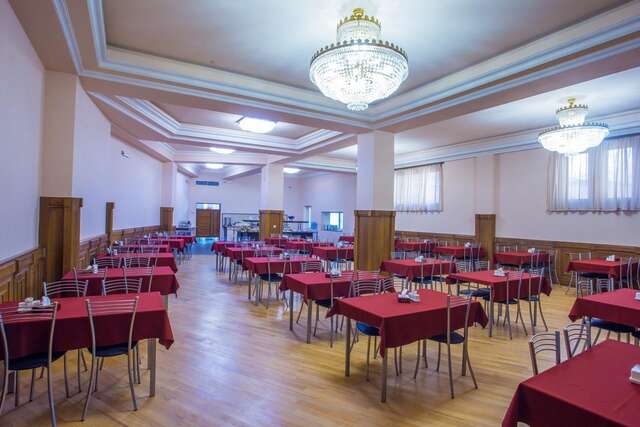 Отель Ani Central Inn Ереван-37